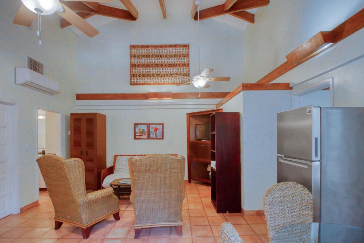 Condo #27 @ Beachside Villas Dangriga Exterior foto